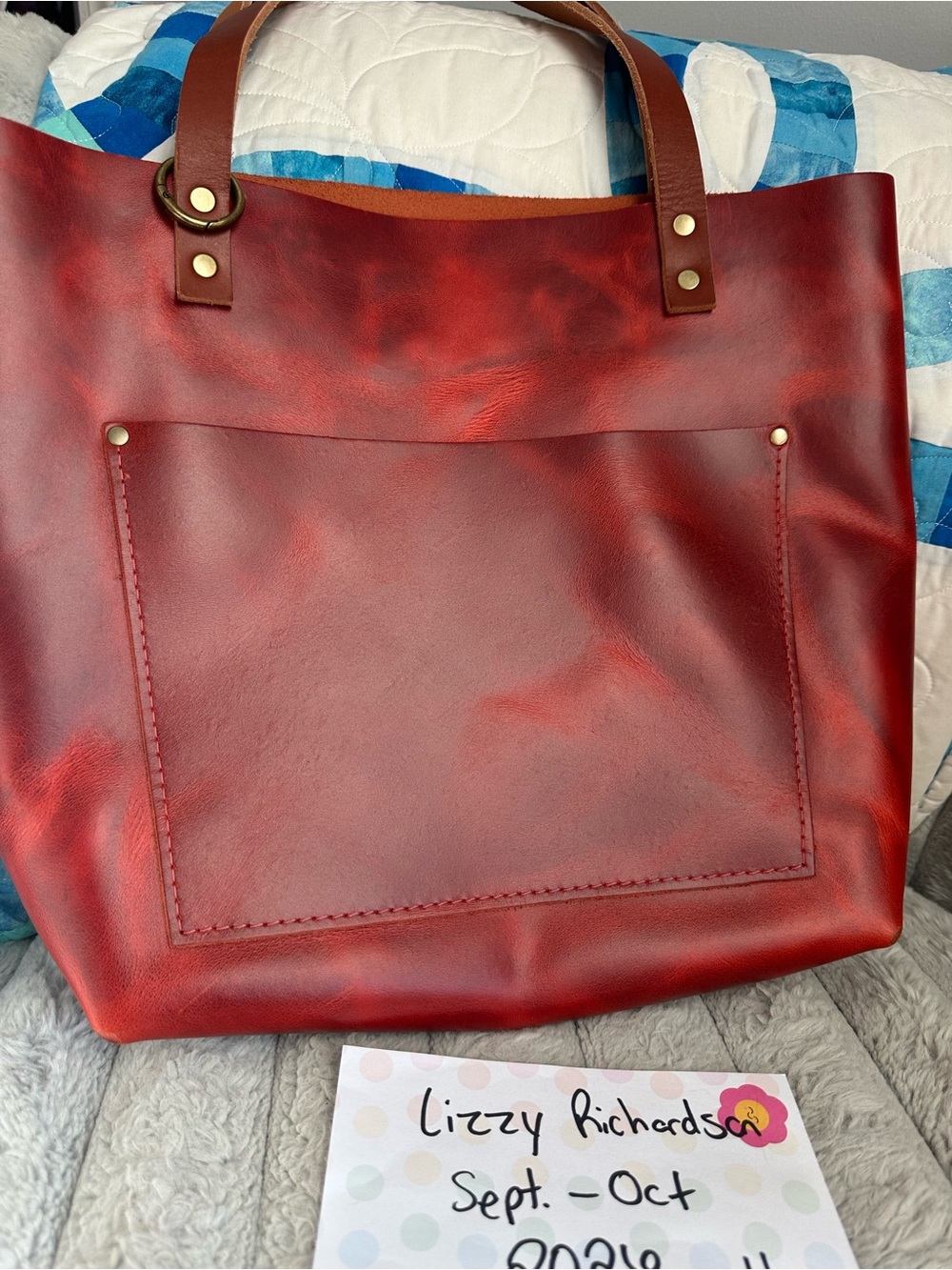 Portland Leather Medium tote in Rosso